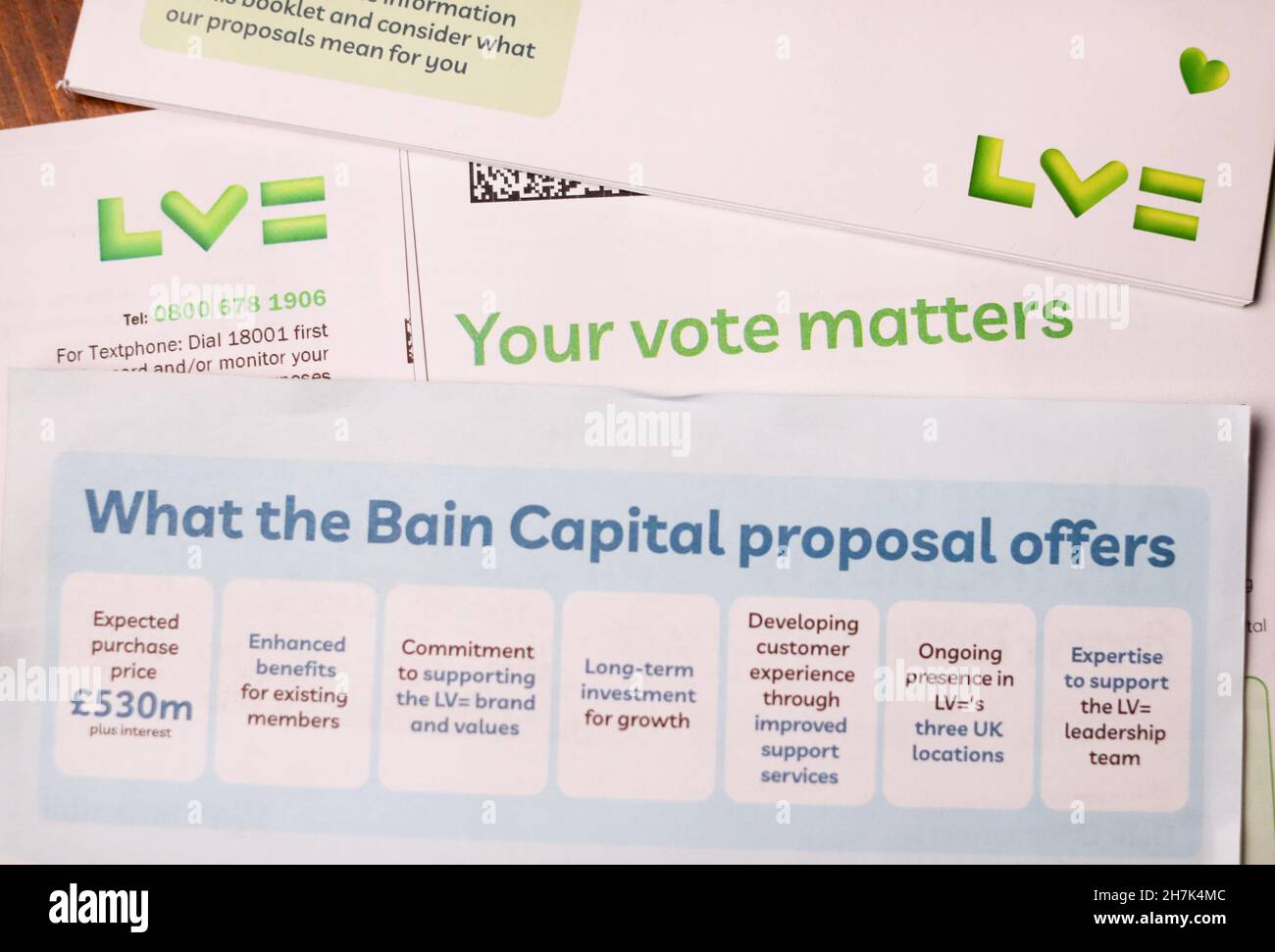L'assureur britannique LV=, connu sous le nom de Liverpool Victoria, a adressé une lettre aux membres pour avoir voté sur la proposition de prise de pouvoir de 530 millions de livres sterling par le groupe américain de capital-investissement bain Capital. Banque D'Images