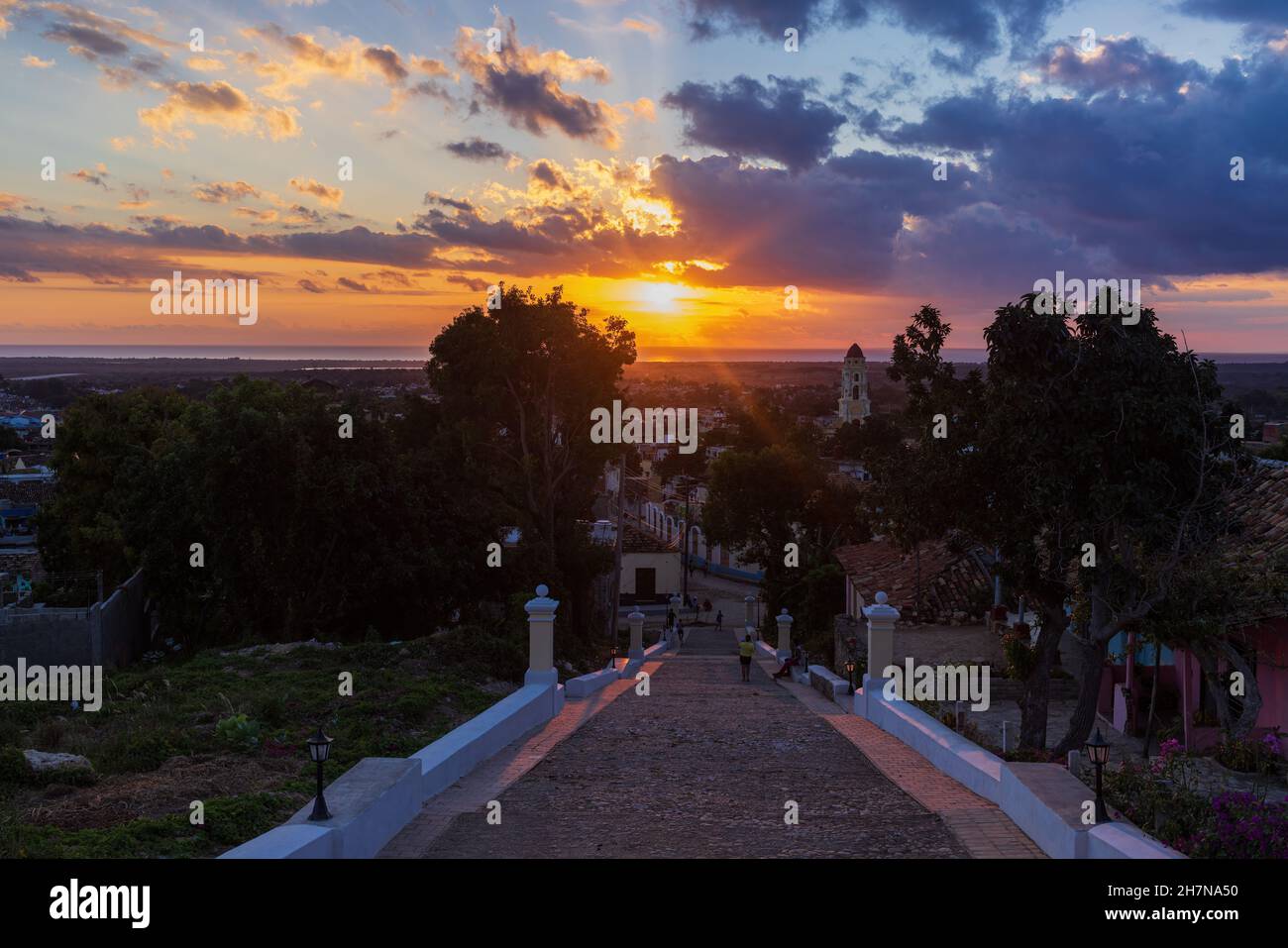 Coucher de soleil incroyable dans la ville de Trinidad, Cuba Banque D'Images