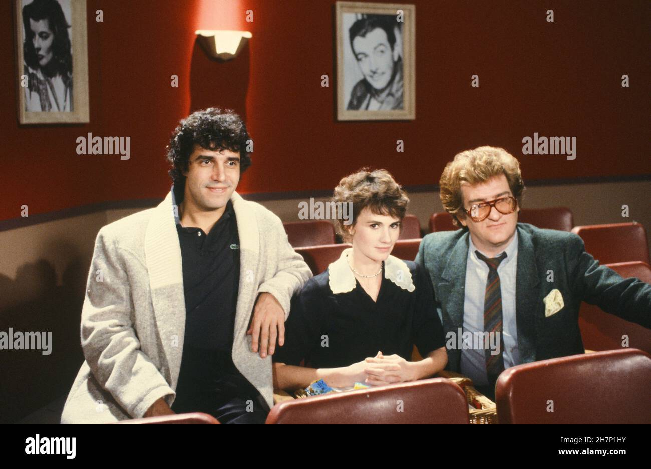 Julien Clerc et Miou-Miou assistant au spectacle de télévision 'la dernière séance', présenté par Eddy Mitchell.1984-1985 Banque D'Images