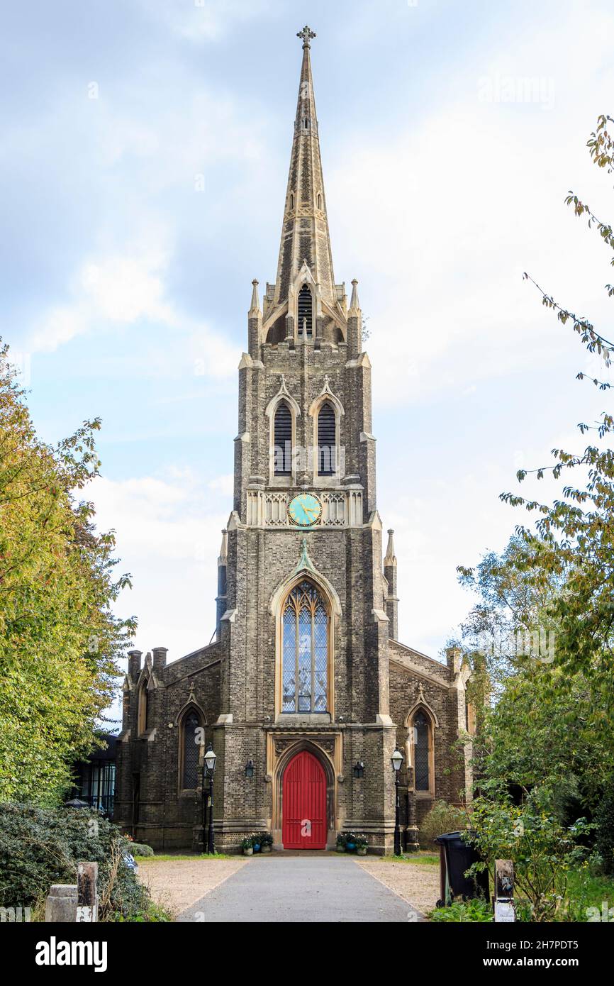 St Michael's Church in South Hill, Highgate, Londres UK, conçu par Lewis Vulliamy et construit par William et Lewis Cubitt en 1832. Banque D'Images