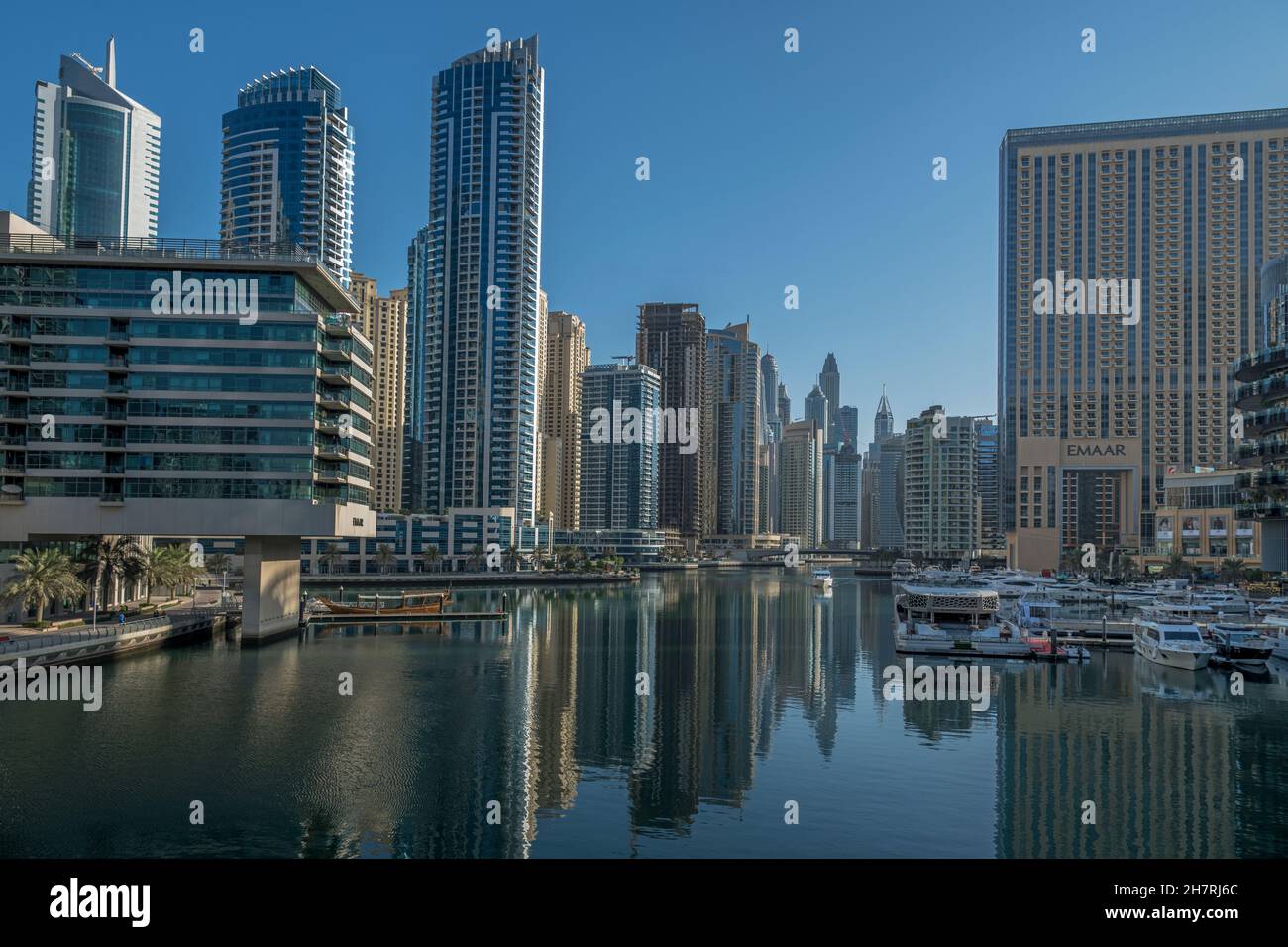 Immeubles de bureaux en front de mer de la marina de Dubaï Émirats Arabes Unis 5 Banque D'Images