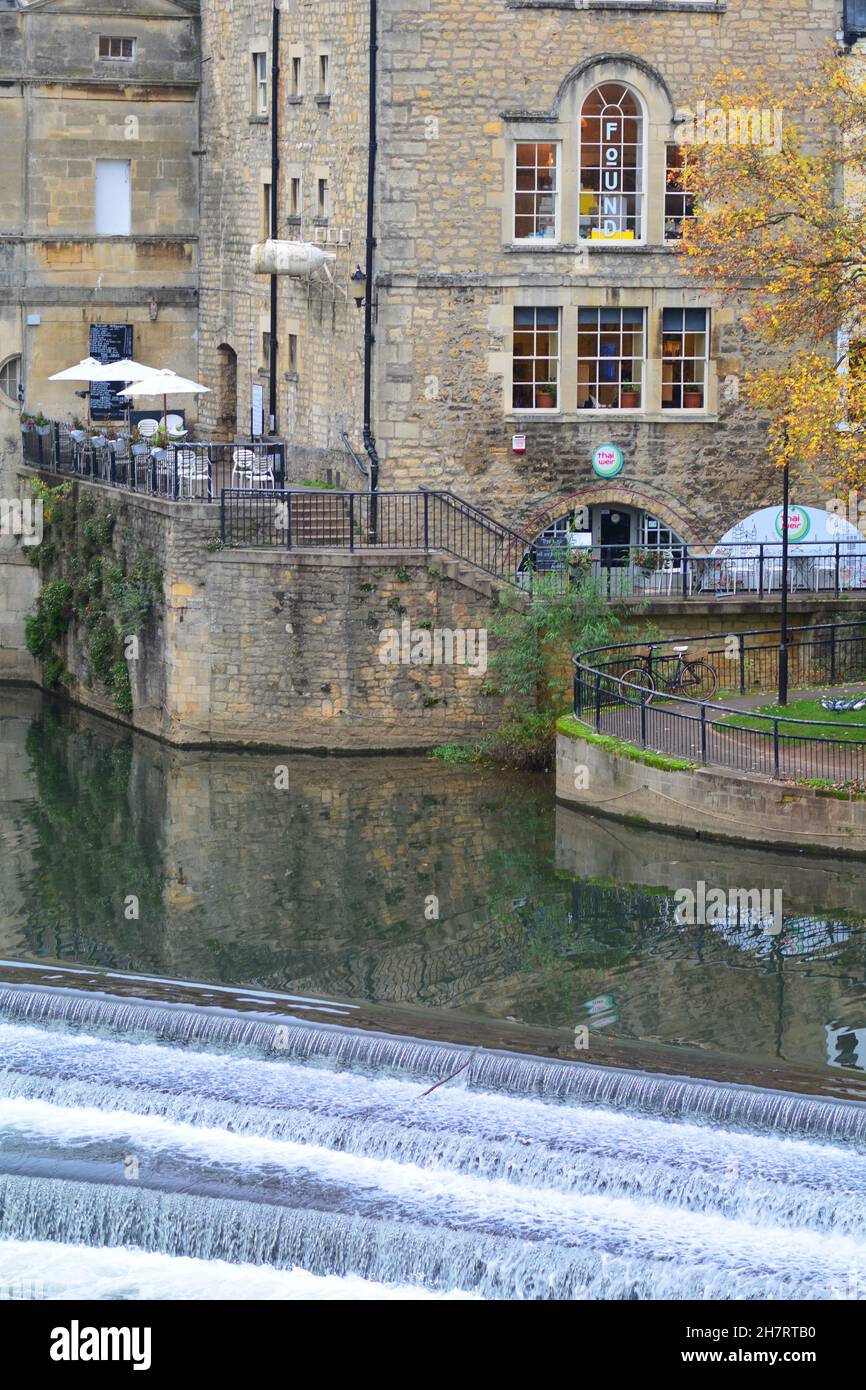 Pulteney Bridge à Bath Somerset England UK Banque D'Images