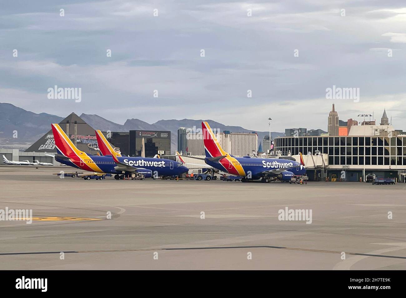 Southwest Airlines Boeing 737 avions à la porte D du terminal 1 de l'aéroport international McCarran alias l'aéroport international Harry Reid avec le L Banque D'Images