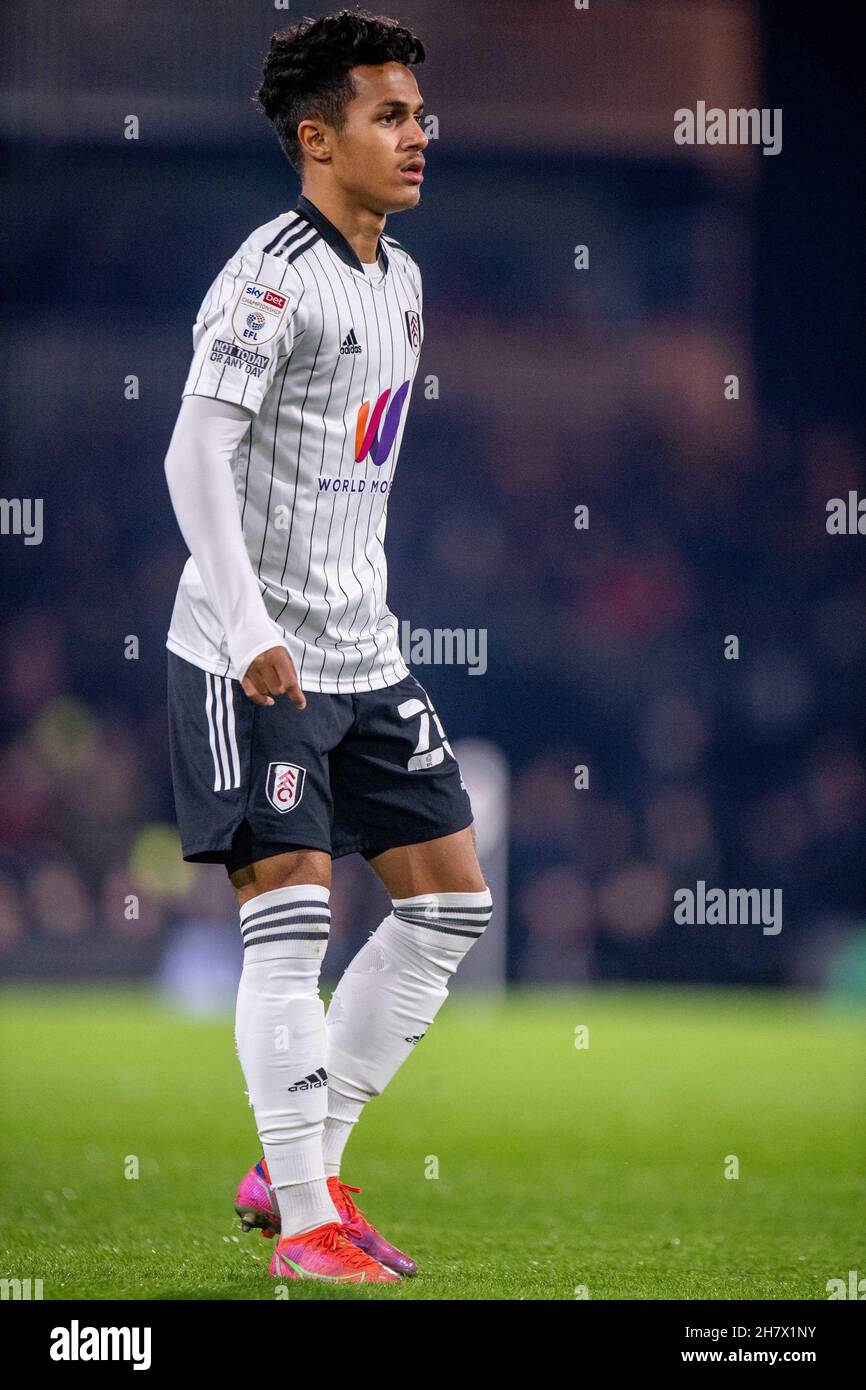 LONDRES, ANGLETERRE - NOVEMBRE 24 : Fabio Carvalho lors du match de championnat Sky Bet entre Fulham et Derby County à Craven Cottage le 24 novembre, Banque D'Images