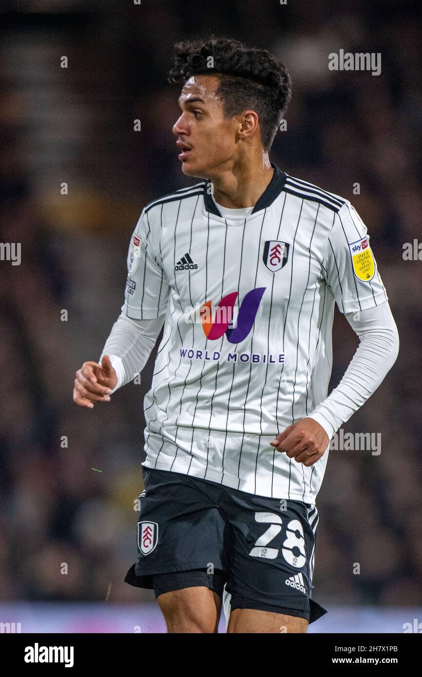 LONDRES, ANGLETERRE - NOVEMBRE 24 : Fabio Carvalho lors du match de championnat Sky Bet entre Fulham et Derby County à Craven Cottage le 24 novembre, Banque D'Images