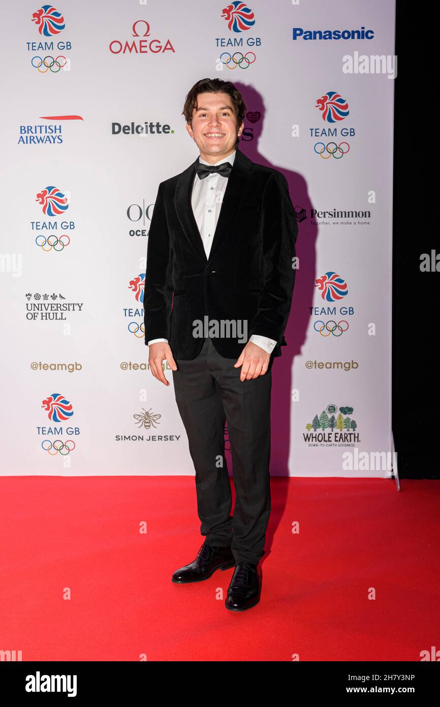 LONDRES, ROYAUME-UNI.25 novembre 2021.James Gall participe au Team GB ball 2022 à Evolution London le jeudi 25 novembre 2021 à LONDRES, AU ROYAUME-UNI.Credit: Taka G Wu/Alay Live News Banque D'Images