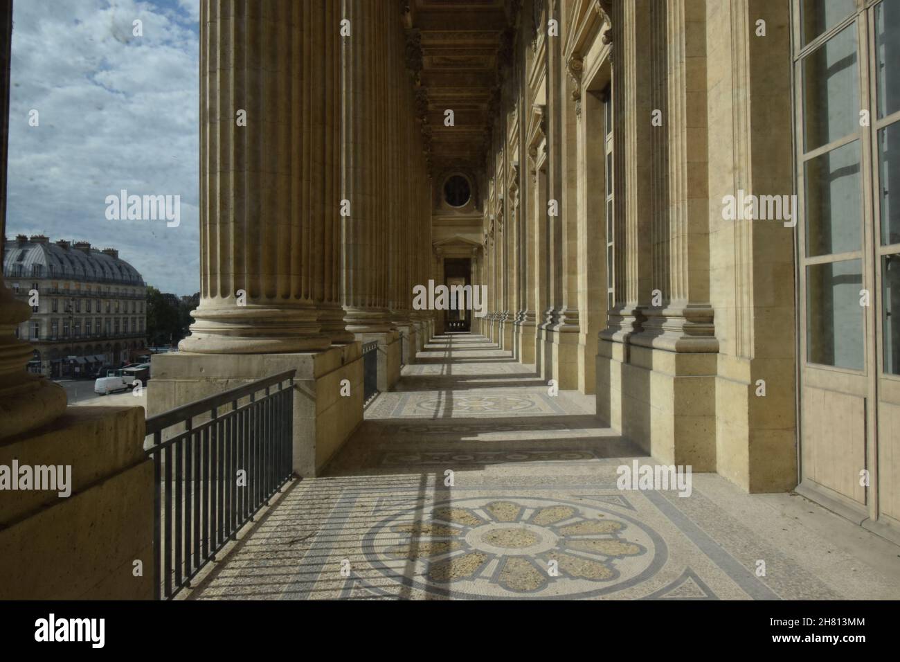 Galeries d'art au musée du Louvre Banque D'Images