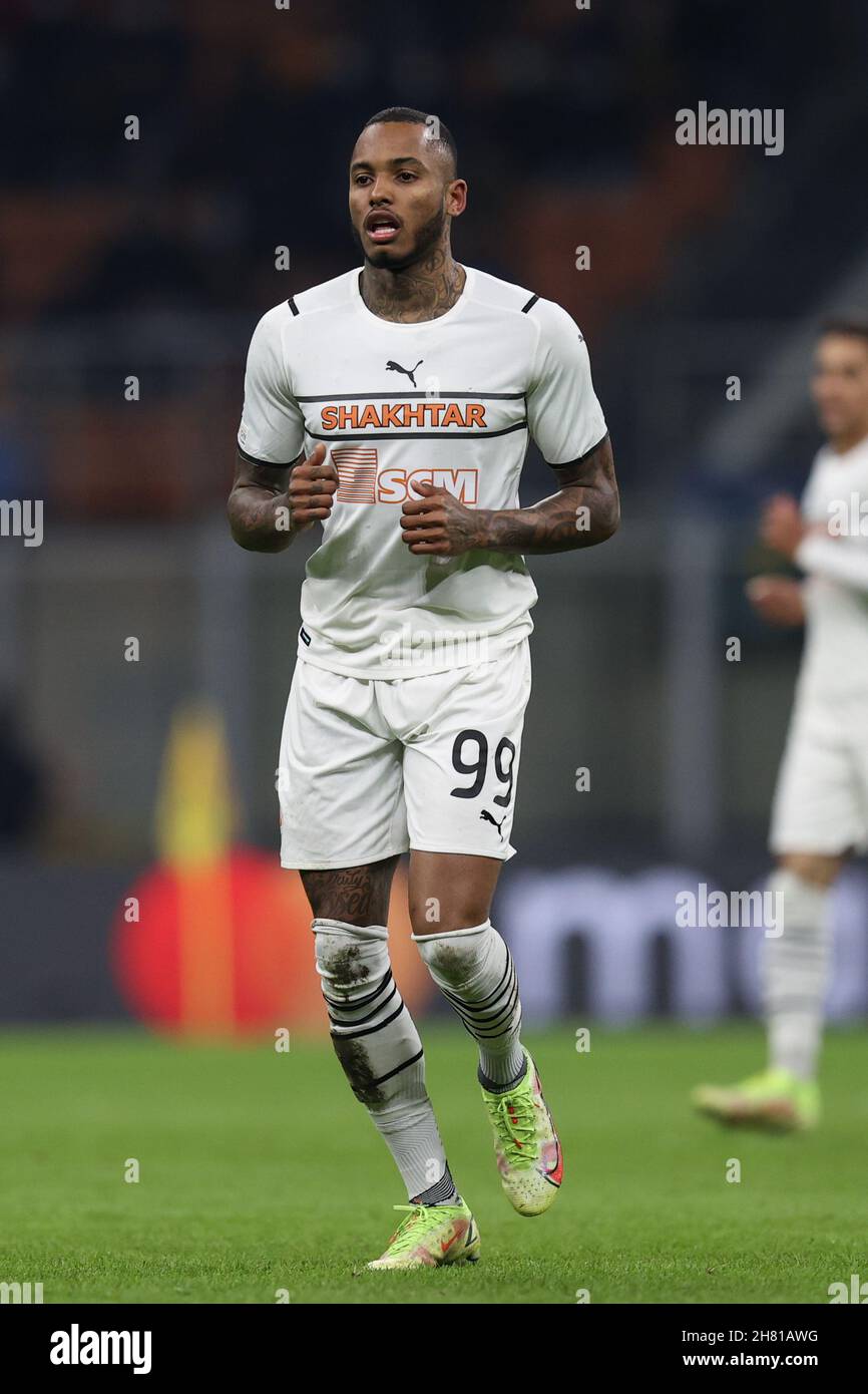 Giuseppe Meazza - Stade San Siro, Milan, Italie, 24 novembre 2021,Fernando (FC Shakhtar Donetsk) pendant Inter - FC Internazionale vs Shakhtar Don Banque D'Images