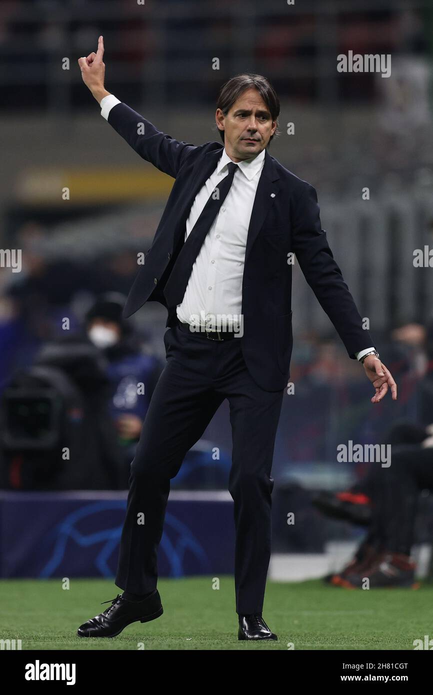 Simone Inzaghi (FC Internazionale) pendant Inter - FC Internazionale vs Shakhtar Donetsk, match de football de la Ligue des champions de l'UEFA à Milan, Italie, novembre 24 2021 Banque D'Images