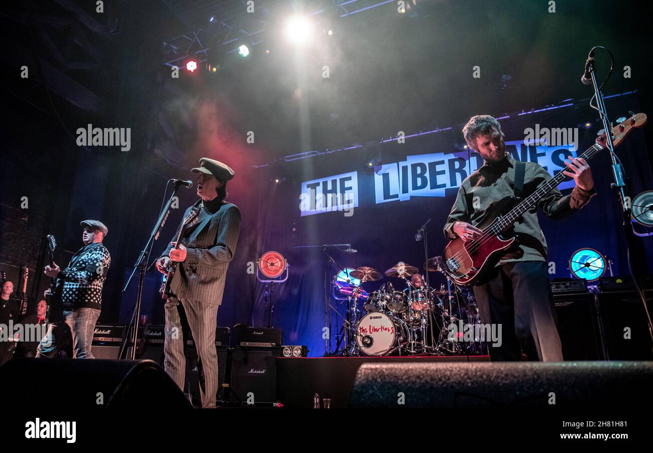 Bournemouth, Royaume-Uni.25 novembre 2021.The Libertines à l'O2 Academy, Bournemouth, Royaume-Uni.25 novembre 2021.Credit: Charlie Raven/Alamy Live News Credit: Charlie Raven/Alamy Live News Banque D'Images