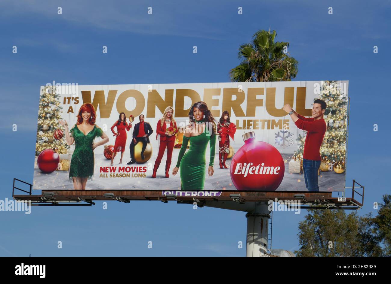 Los Angeles, Californie, Etats-Unis 26 novembre 2021 Une vue générale de l'atmosphère de Lifetime Holiday Movies Billboard le 26 novembre 2021 à Los Angeles, Californie, Etats-Unis.Photo par Barry King/Alay stock photo Banque D'Images