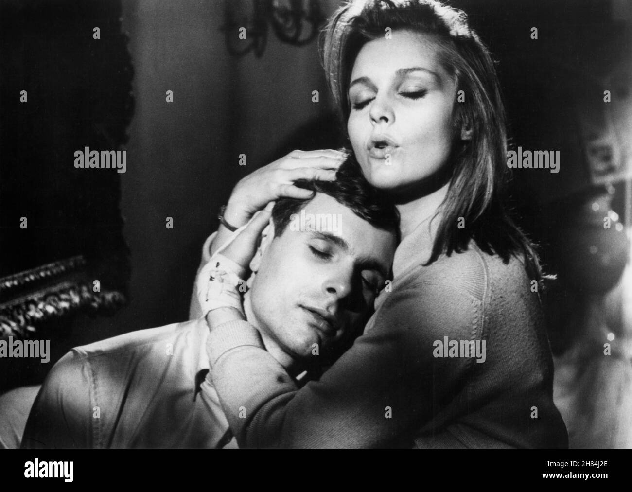 Keir Dullea, Carol Lynley, sur le tournage du film, 'Bunny Lake is Missing', Columbia Pictures, 1965 Banque D'Images