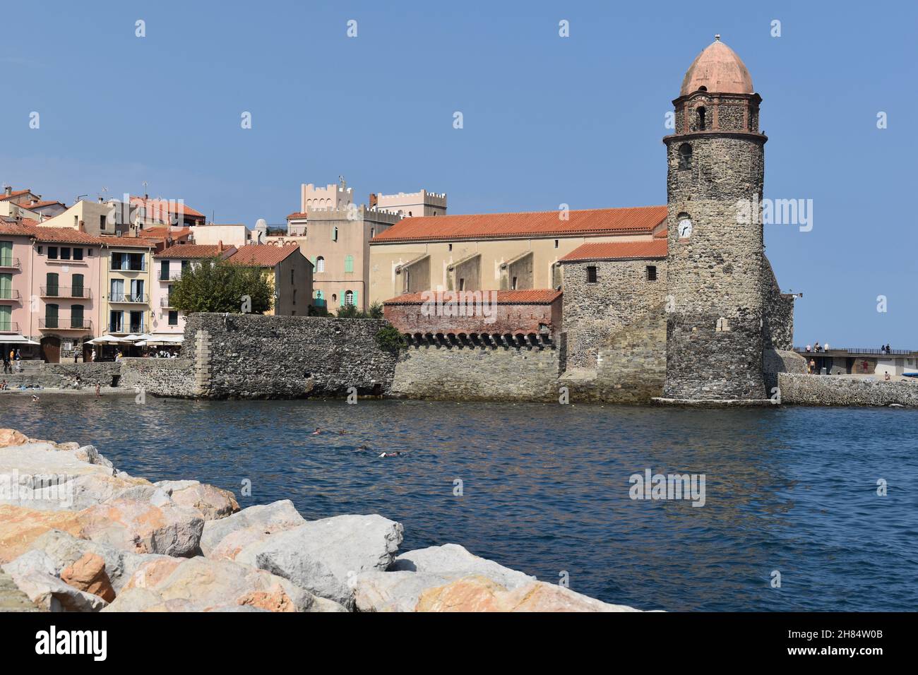 Visite de Collioure, au sud de la France, près de Perpignan Banque D'Images Visite de Collioure, au sud de la France, près de Perpignan Banque D'Images
