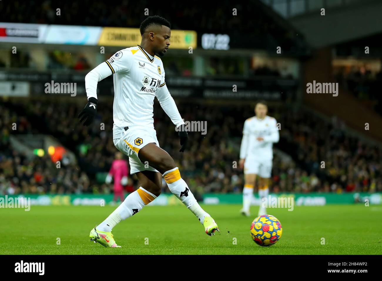 Carrow Road, Norwich, Norforlk, Royaume-Uni.27 novembre 2021.Premier League football, Norwich contre Wolverhampton Wanderers; Nélson Semedo de Wolverhampton Wanderers crédit: Action plus Sports/Alay Live News Banque D'Images