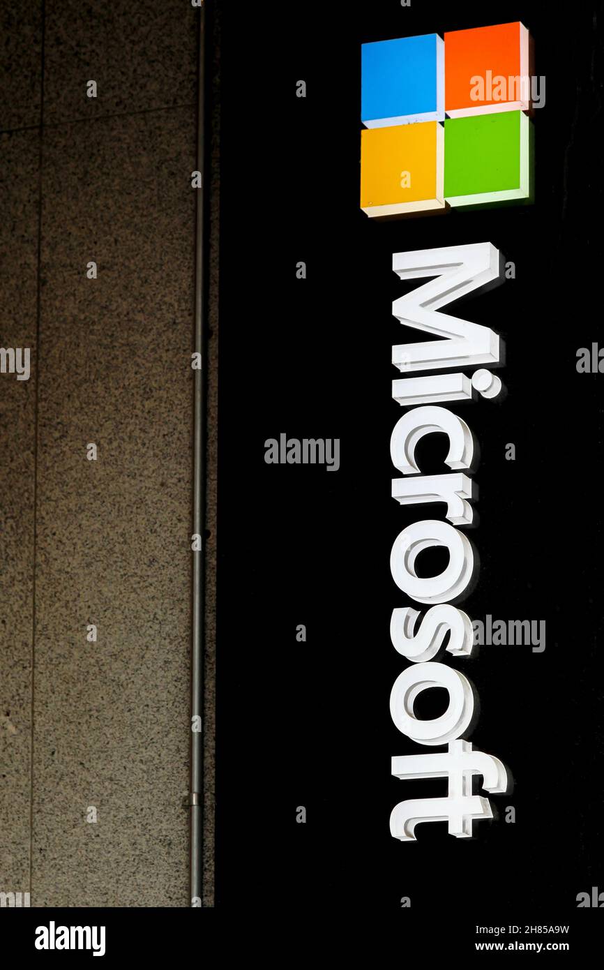 Oslo, Norvège - 27 août 2018 : Microsoft est une société américaine de technologie multinationale qui développe, fabrique, octroie des licences et vend des logiciels Banque D'Images