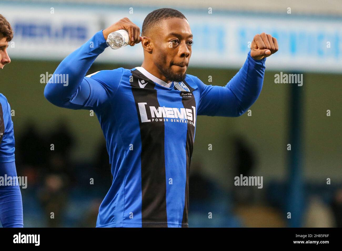 GILLINGHAM, GBR.27 NOVEMBRE Ryan Jackson de Gillingham lors du match de la Sky Bet League 1 entre Gillingham et Portsmouth au MEMS Priestfield Stadium, à Gillingham, le samedi 27 novembre 2021.(Credit: Tom West | MI News) Credit: MI News & Sport /Alay Live News Banque D'Images