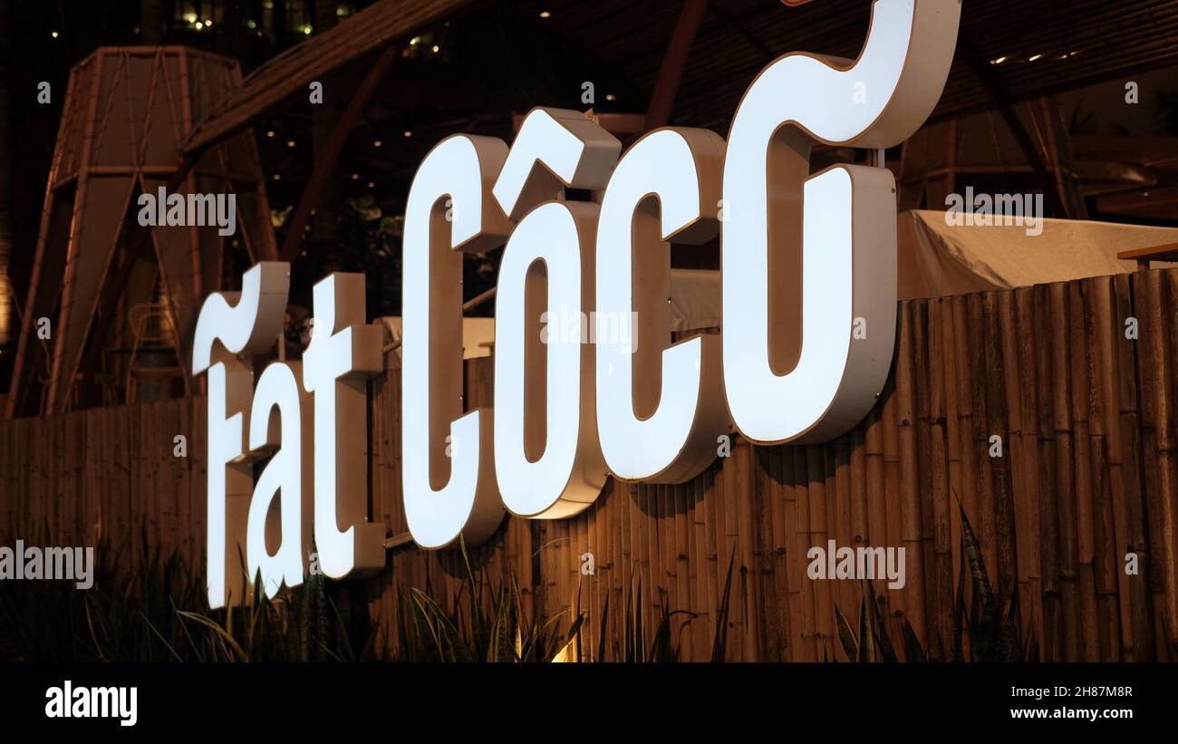 Panneau Billboard Fat Coco Beach Club Restaurant Cafe musique lieu Beach Road Pattaya Thaïlande Banque D'Images
