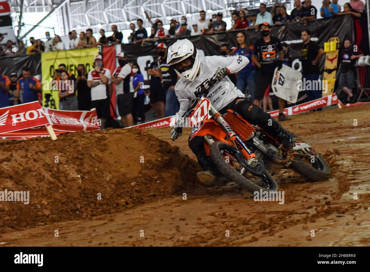 SÃO PAULO, SP - 28.11.2021: SUPER FINAL DO ARENA CROSS 2021 SP - Arena Cross  2021 Super final, au Pavilhão do Anhembi, à São Paulo, ce dimanche  (28).Pour la première fois en