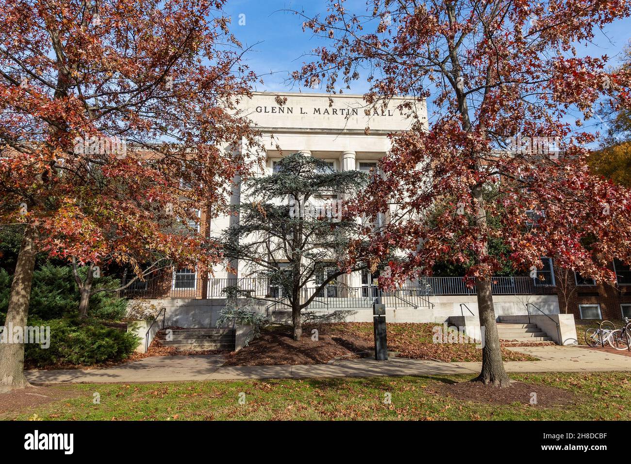 COLLEGE PARK, MD, États-Unis - NOVEMBRE 20 : Glenn L. Martin Hall le 20 novembre 2021 à l'Université du Maryland à College Park, Maryland. Banque D'Images