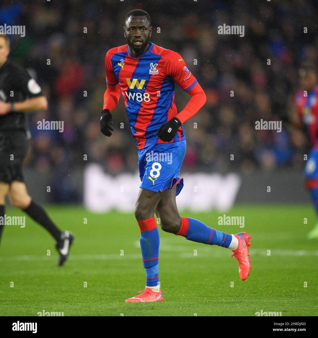 27 novembre - Crystal Palace v Aston Villa - Premier League - Selhurst Park Crystal Palace Cheikhou Kouyate pendant le match au Selhurst Park crédit photo : © Mark pain / Alamy Live News Banque D'Images