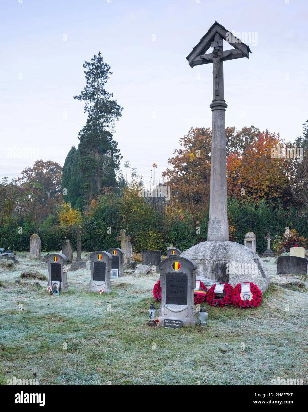 Monument aux morts et des tombes de soldats de la Première Guerre mondiale belge à Southampton Vieux cimetière sur la commune de Southampton Banque D'Images