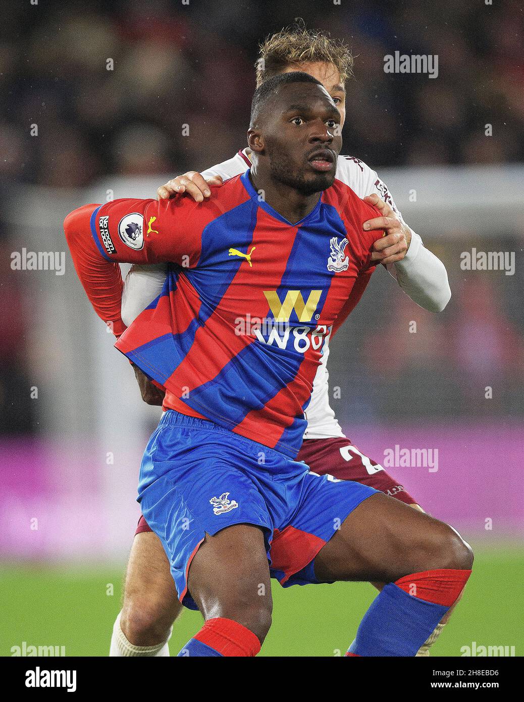 27 novembre - Crystal Palace v Aston Villa - Premier League - Selhurst Park Crystal Palace's Christian Benteke pendant le match au Selhurst Park Picture Credit : © Mark pain / Alamy Live News Banque D'Images