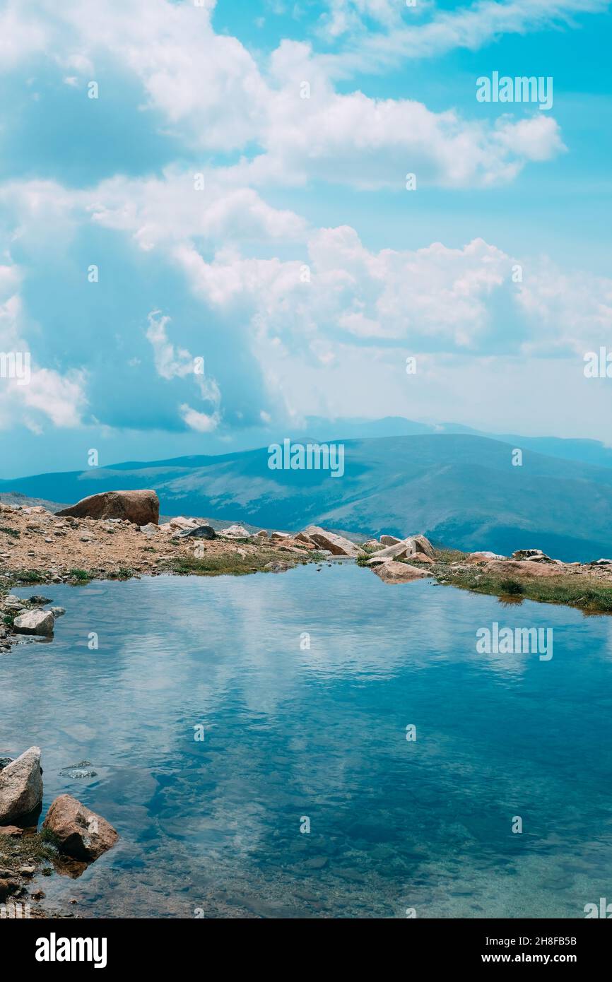 Lac glaciaire sur le fourteener Mount Evans, Colorado Banque D'Images