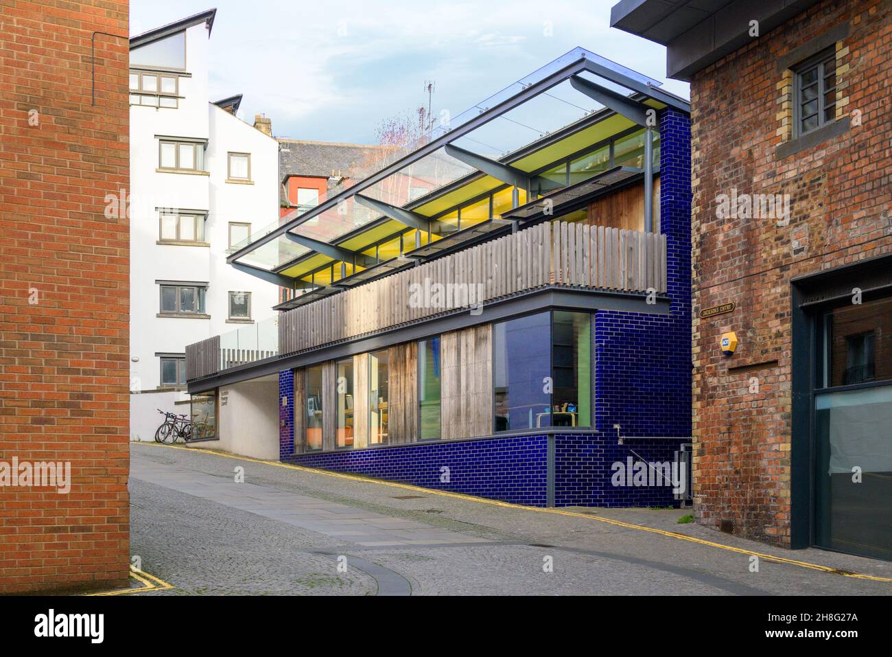 Édimbourg, Écosse / Royaume-Uni - Scottish Poetry Library par Malcolm Fraser Architects (modifié par Nicoll Russell Studios) Banque D'Images