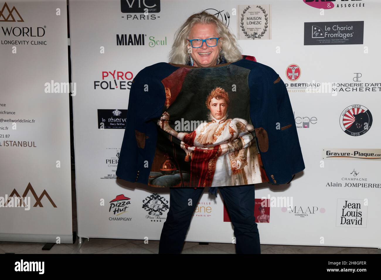 Paris, France.28 novembre 2021.2ème cérémonie de l'étoile d'or lors du dîner de gala célébrant le 23ème anniversaire de l'association CiteStars. Banque D'Images