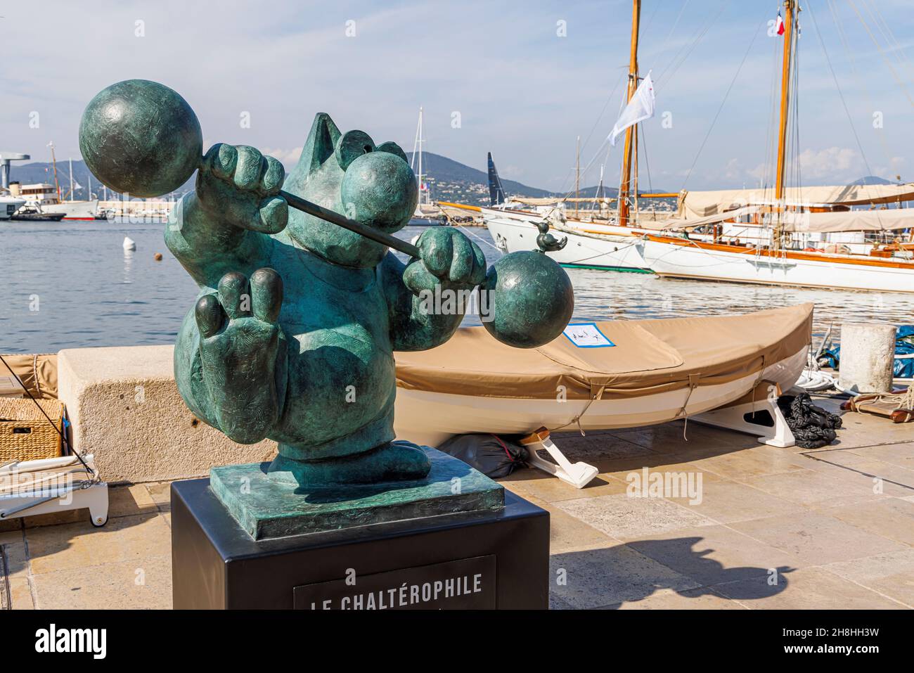 France, Var, St Tropez, sculpture le chat de Philippe Geluck Photo ...