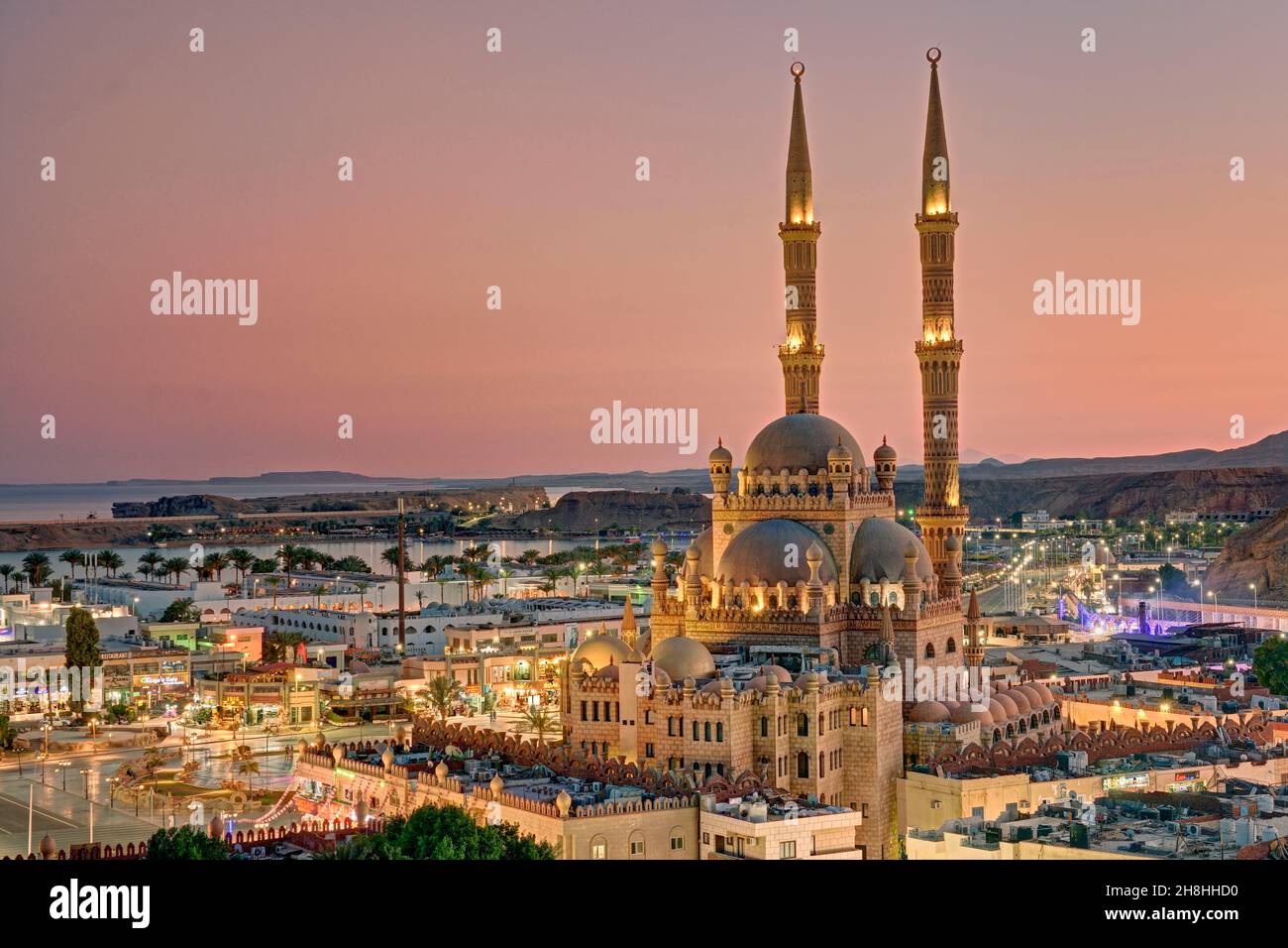 Égypte, Sinaï, Charm-el-Cheikh, grande mosquée du quartier du Vieux marché Banque D'Images