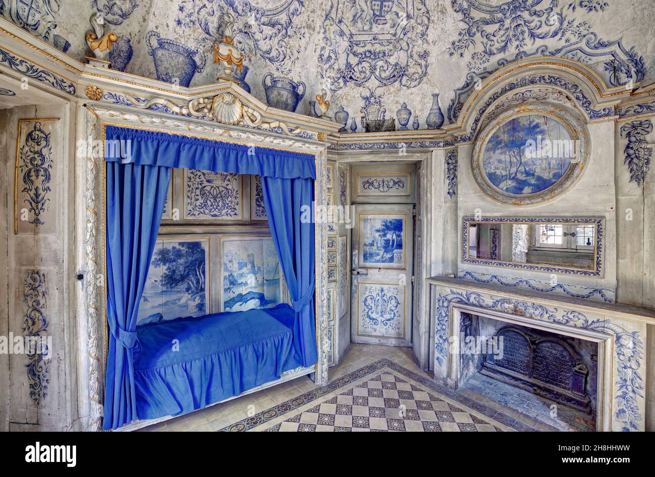 France, Manche, Cherbourg-en-Cotentin, château de Ravalet, chambre bleue Banque D'Images