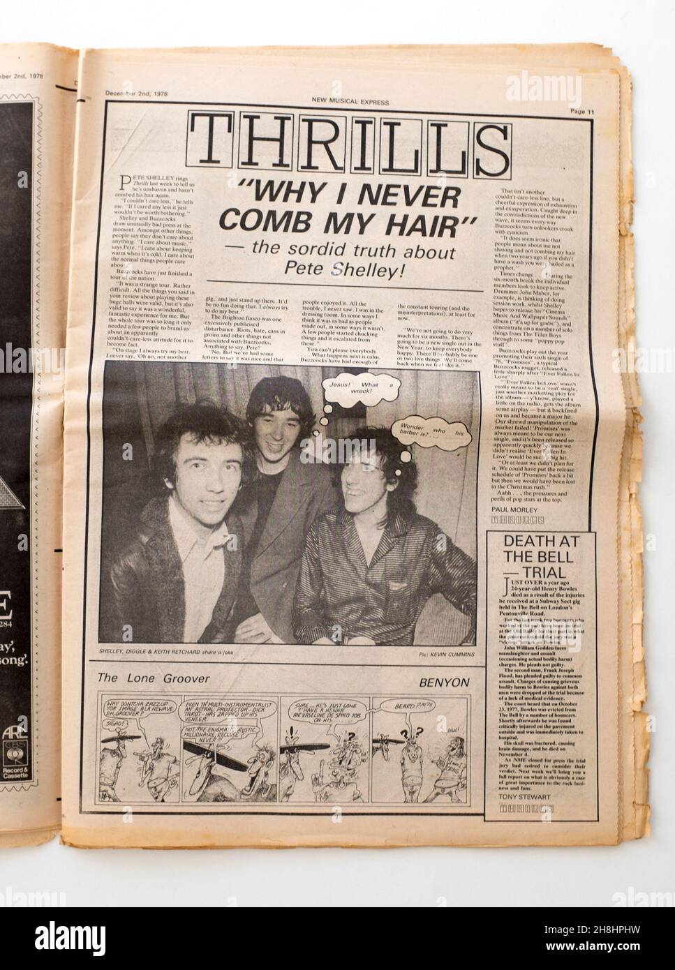 Page éditoriale Thrills dans le magazine NME des années 1970 Banque D'Images