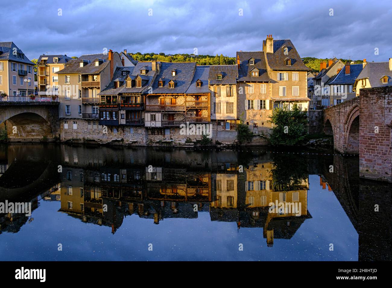 France, Aveyron, Espalion, le Vieux Pont sur le Lot, ancien territoire de Tanner Banque D'Images