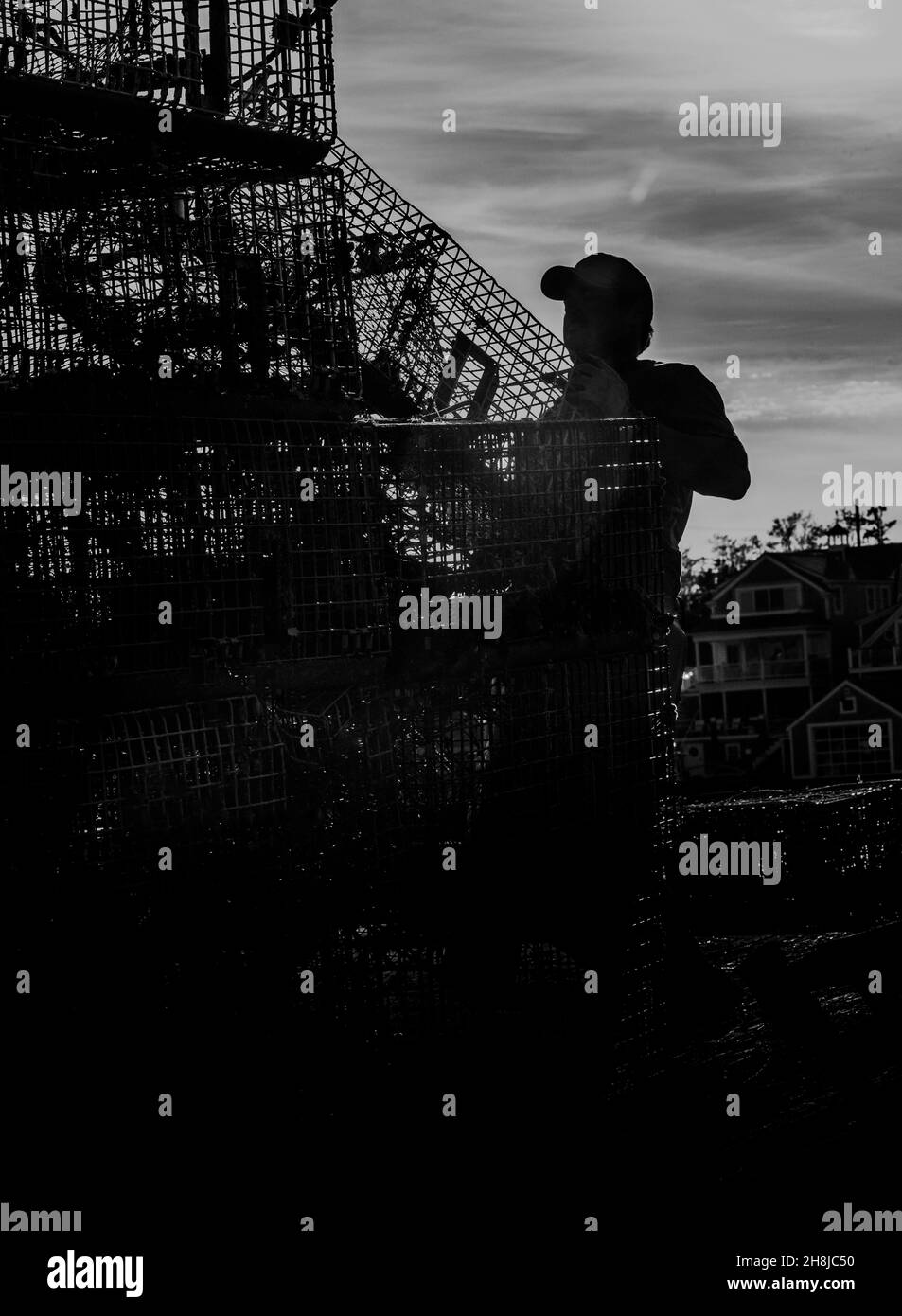 Quand la saison de pêche au homard arrive à la fin, tout le pot de homard doit être mis., et fixé et préparez-vous pour la prochaine saison. Banque D'Images