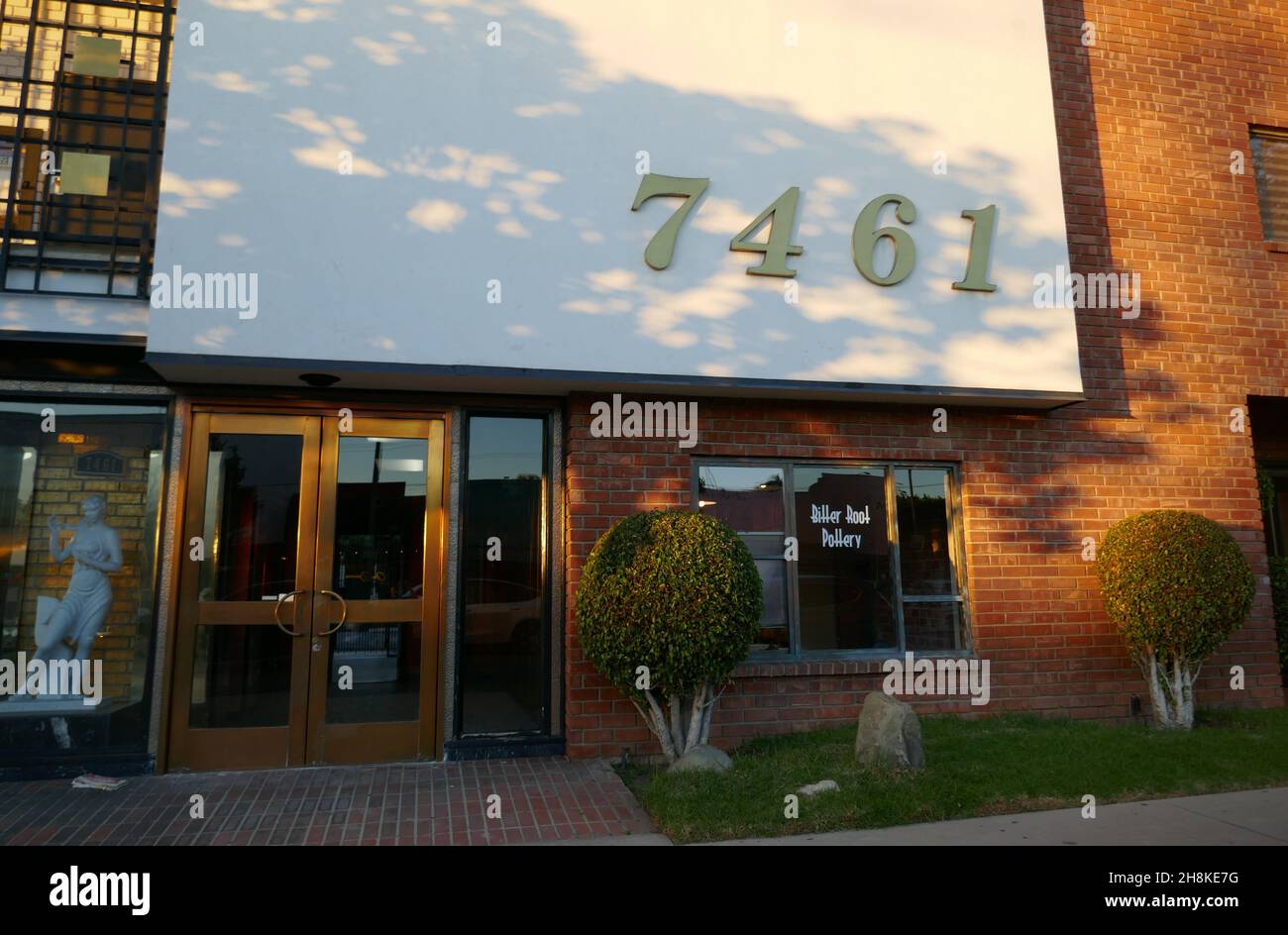 Los Angeles, Californie, États-Unis 28 novembre 2021 Une vue générale de l'atmosphère de l'Entertainer Liberace et Love Scott Thorson ancien domicile/résidence au 7461 Beverly Blvd le 28 novembre 2021 à Los Angeles, Californie, États-Unis.Photo par Barry King/Alay stock photo Banque D'Images