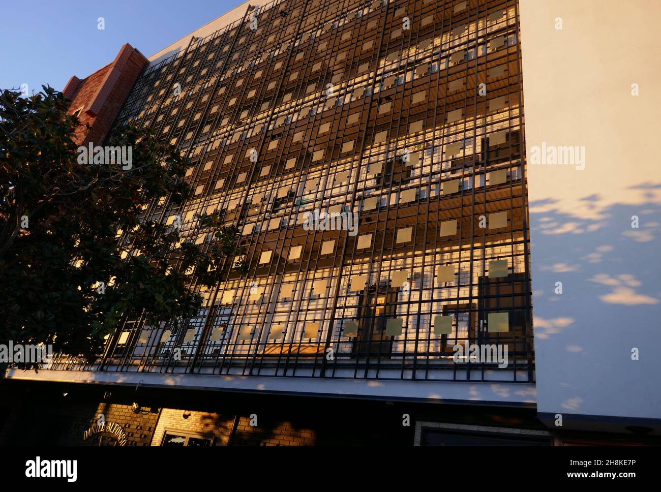 Los Angeles, Californie, États-Unis 28 novembre 2021 Une vue générale de l'atmosphère de l'Entertainer Liberace et Love Scott Thorson ancien domicile/résidence au 7461 Beverly Blvd le 28 novembre 2021 à Los Angeles, Californie, États-Unis.Photo par Barry King/Alay stock photo Banque D'Images