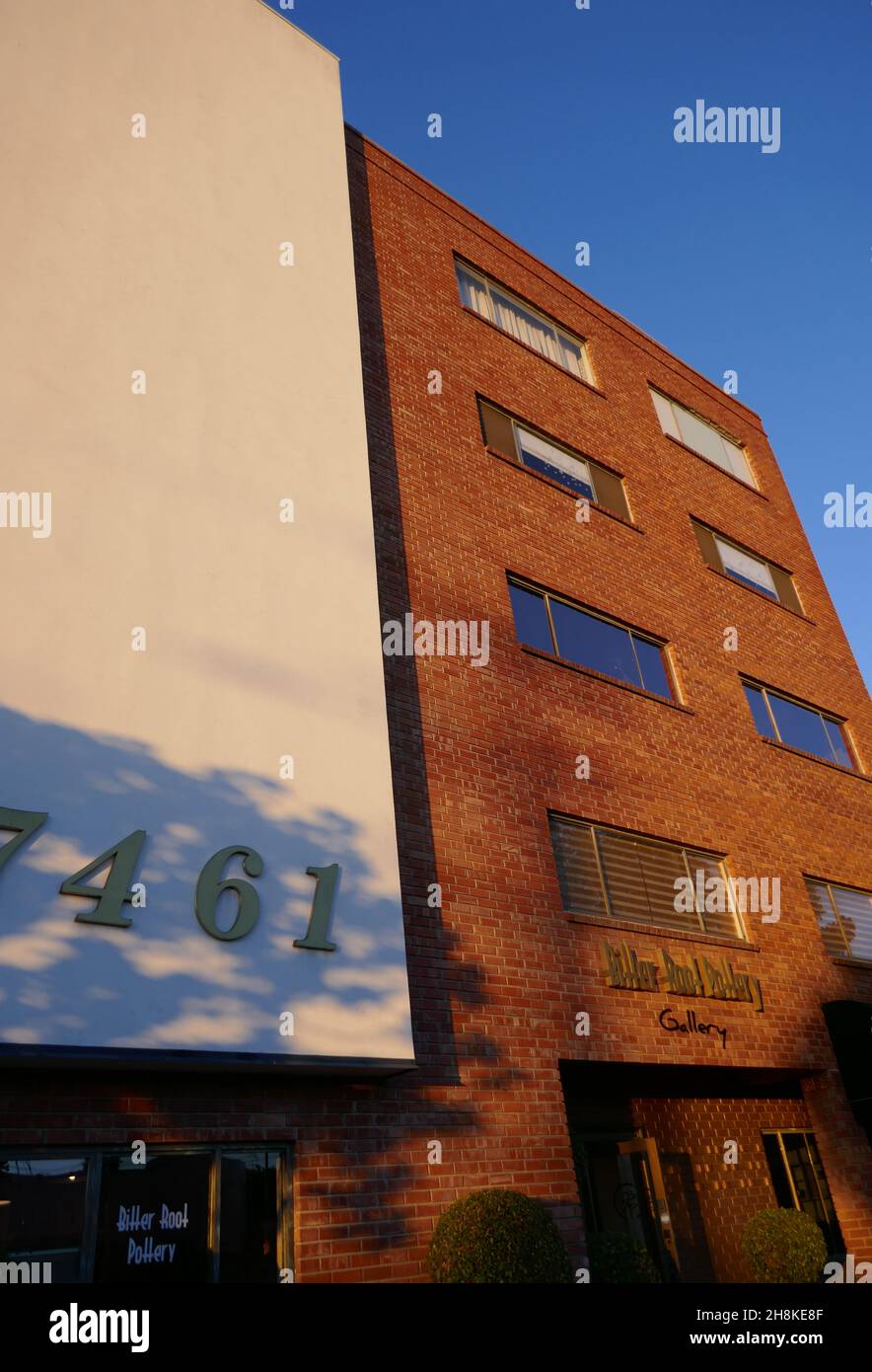 Los Angeles, Californie, États-Unis 28 novembre 2021 Une vue générale de l'atmosphère de l'Entertainer Liberace et Love Scott Thorson ancien domicile/résidence au 7461 Beverly Blvd le 28 novembre 2021 à Los Angeles, Californie, États-Unis.Photo par Barry King/Alay stock photo Banque D'Images