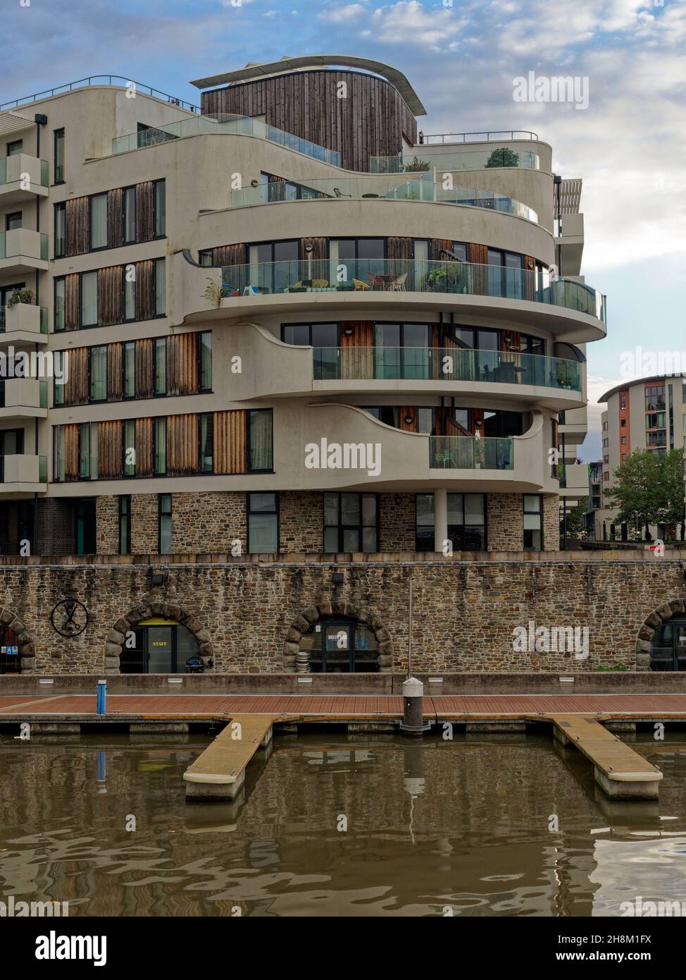 Bâtiment art déco, bloc de Flats, Bristol Harbour, Bristol, Angleterre,Royaume-Uni, gb. Banque D'Images