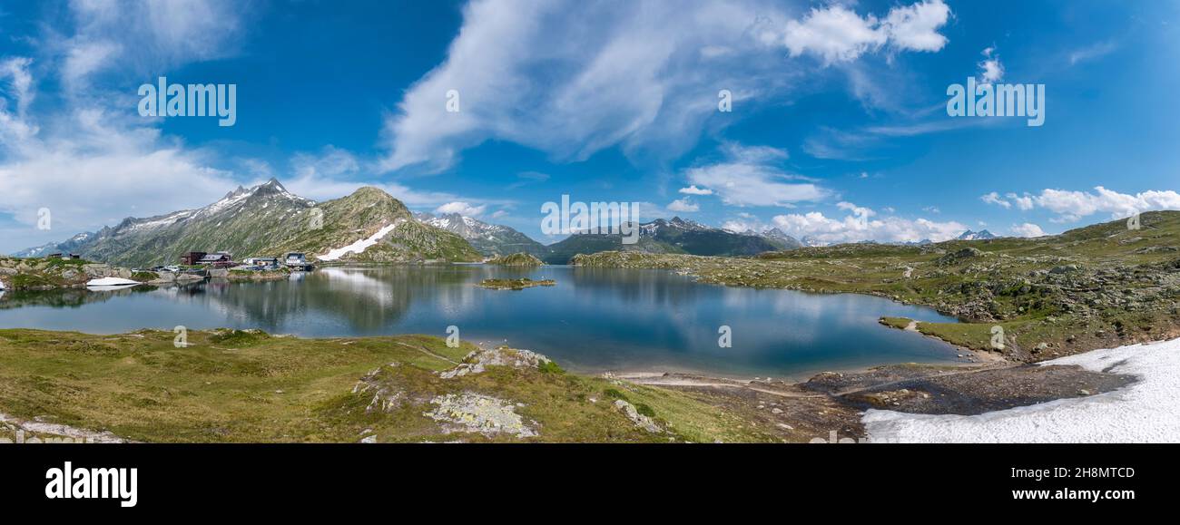 Paysage avec le lac des morts sur le col Grimsel, Oberwald, Valais, Suisse Banque D'Images