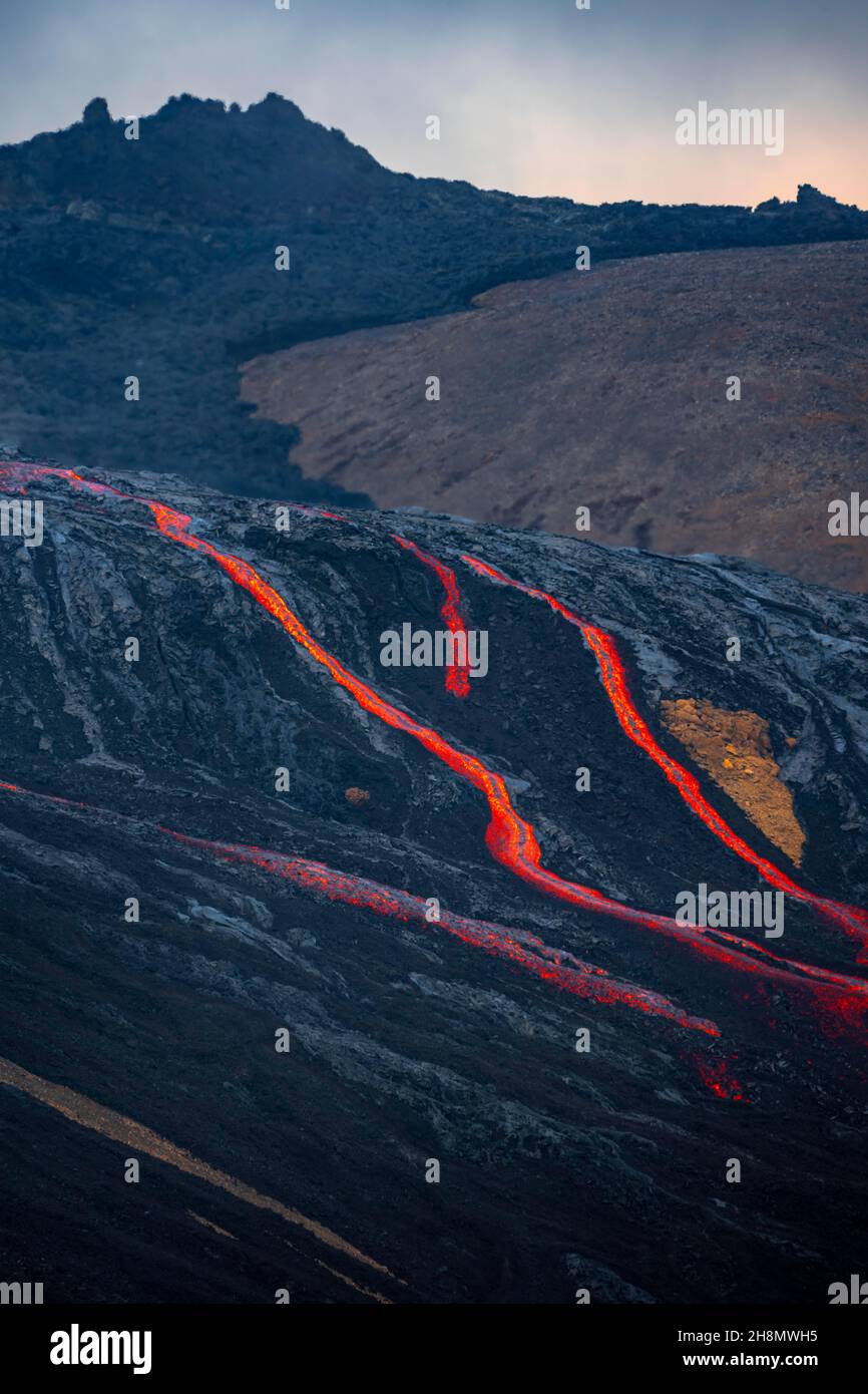 Champ de lave, coulées de lave et de lave, Fagralsfjall, système volcanique de Krysuvik, péninsule de Reykjanes, Islande Banque D'Images