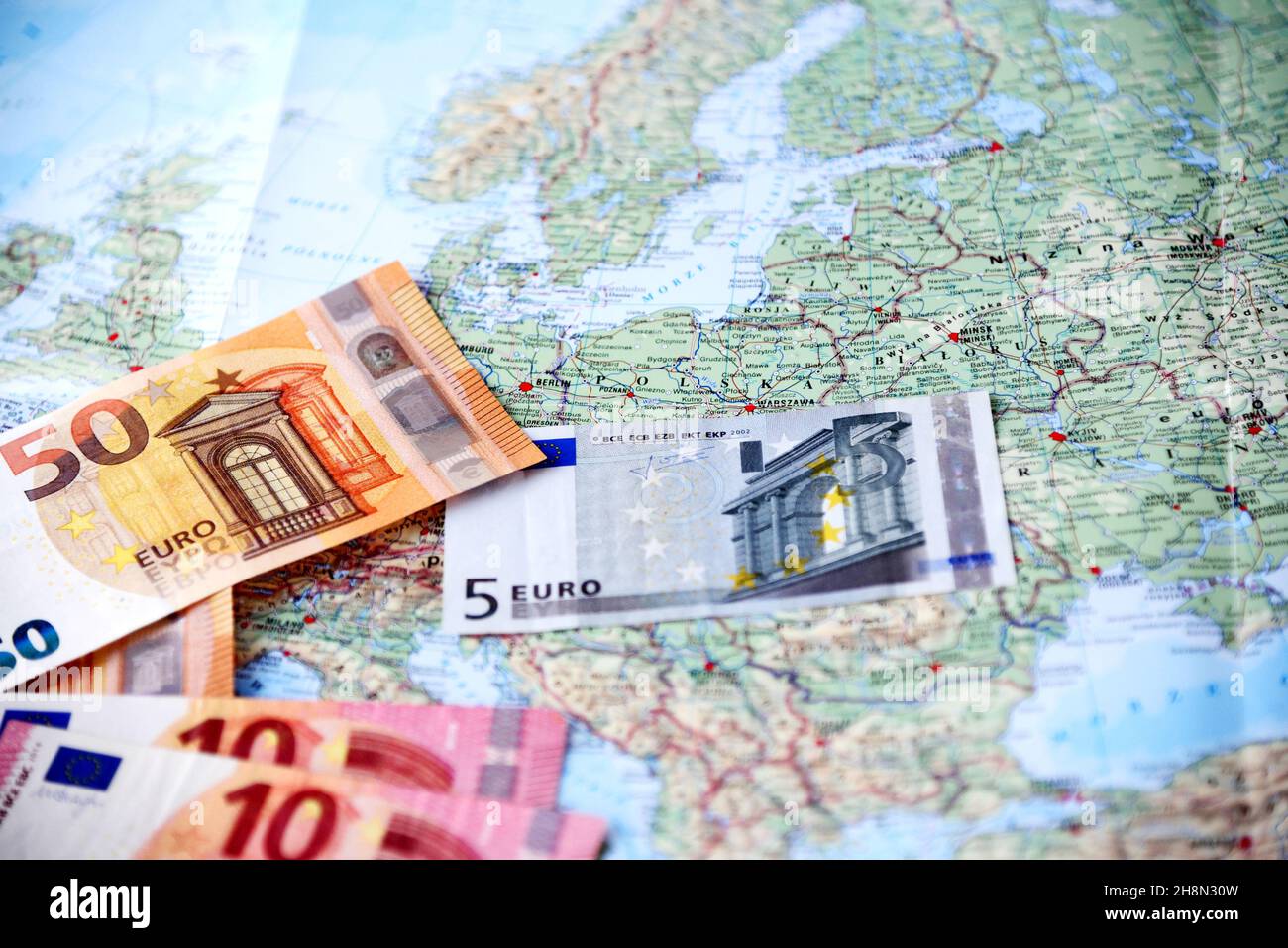 Carte de l'Europe, de l'Union européenne et de l'euro.Photo illustrant le taux de change, l'économie et les fonds européens. Banque D'Images
