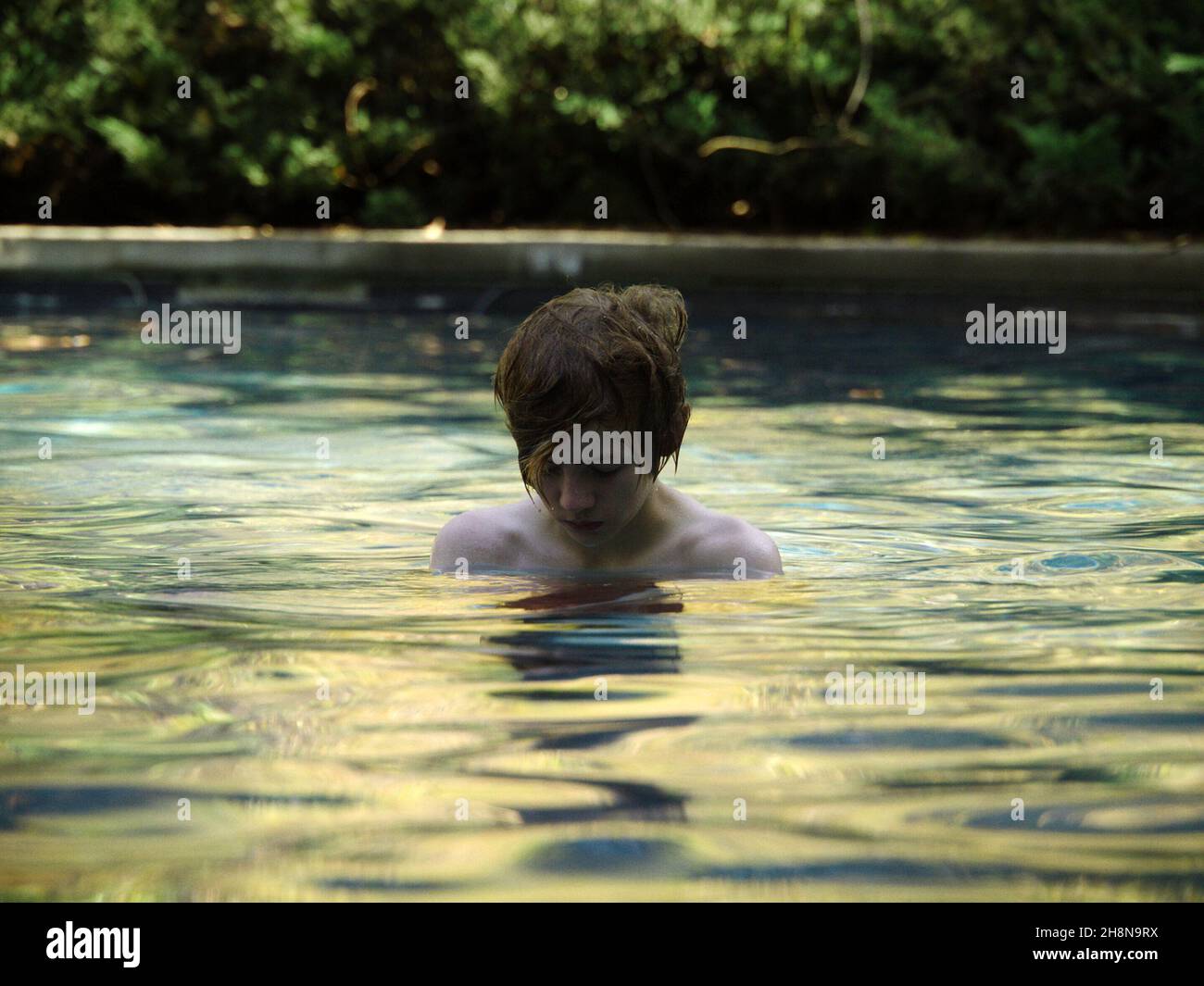 CHARLIE SHOTWELL dans JOHN ET LE TROU (2021), réalisé par PASCUAL SISTO.Crédit: Films de Mutressa / 3311 Productions / Album Banque D'Images