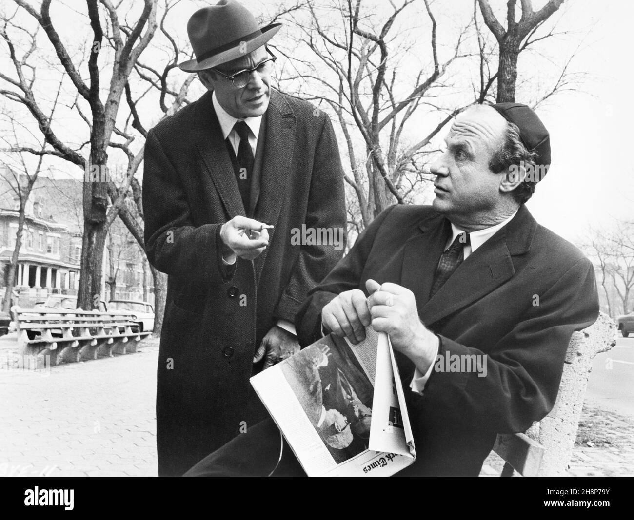 Joseph Wiseman, Jack Warden, sur le tournage du film, 'Bye Bye Braverman', Warner Bros.-Seven Arts, 1968 Banque D'Images