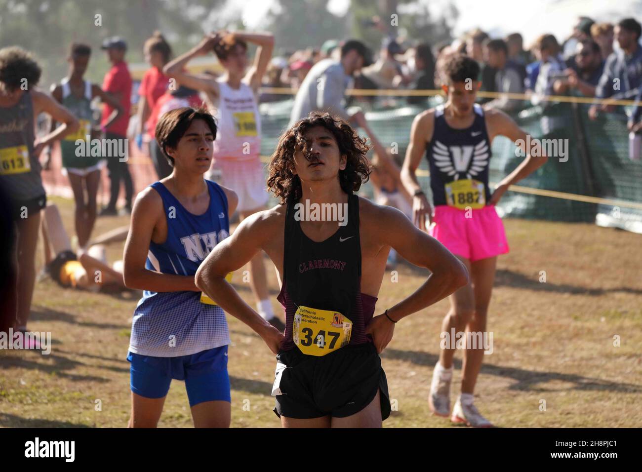 Jude Robledo (347 ans) de Claremont-SS réagit à la fin de la course garçons Division 2 lors des Championnats de Cross Country de la CIF à Woodward Park, samedi 27 novembre 2021, à Fresno, Etalonnage Banque D'Images