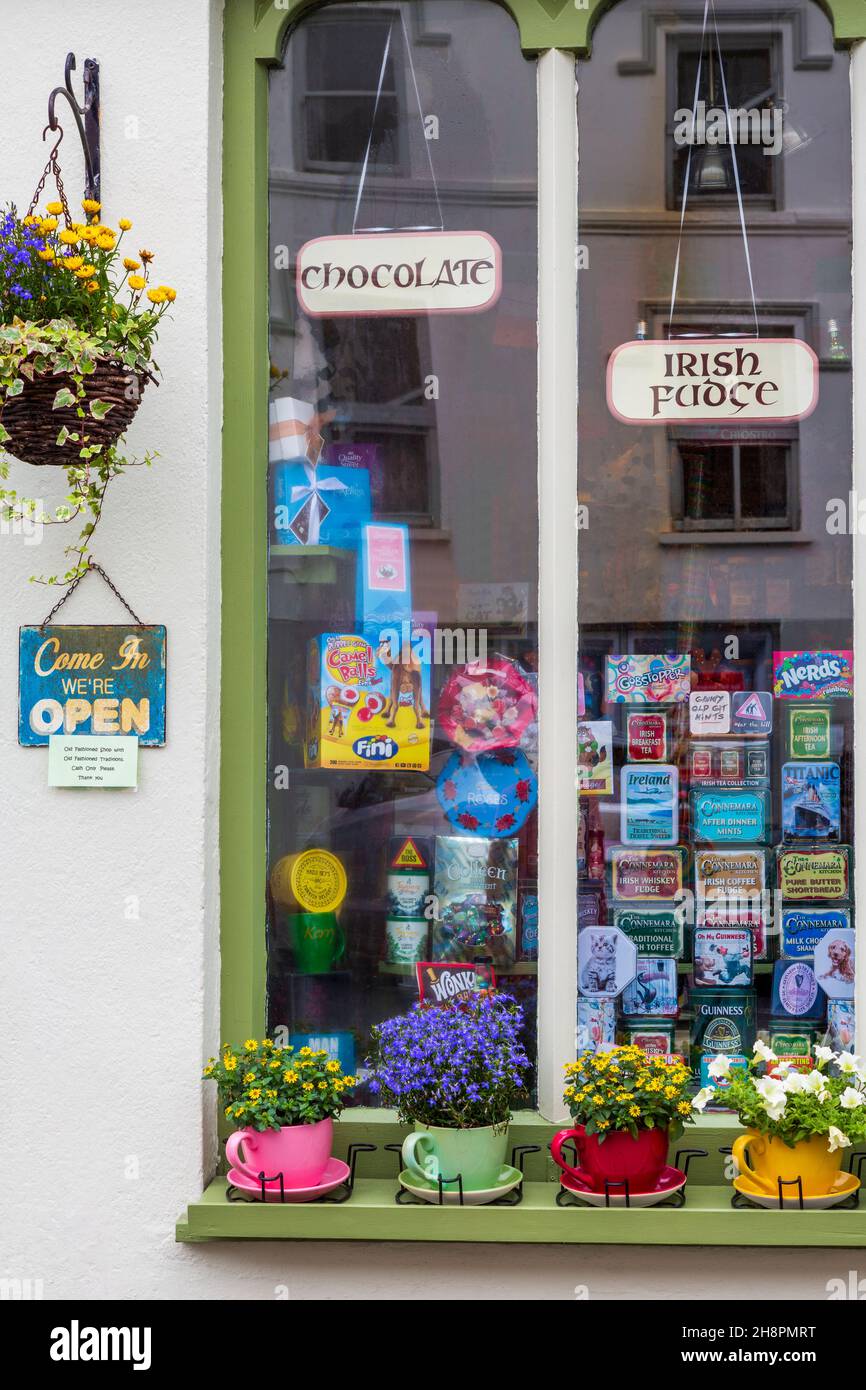 Sweet shop, Kenmare Town, Comté de Kerry, Irlande Banque D'Images