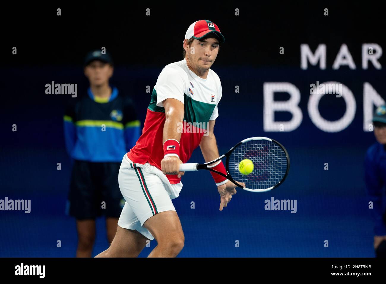 SYDNEY, AUSTRALIE - 12 JANVIER : Dusan Lajovic de Serbie joue un revers lors du dixième jour de la finale des singles à la coupe ATP tennis 2020 à la Ken Rosewall Arena le 12 janvier 2020 à Sydney, en Australie. Banque D'Images