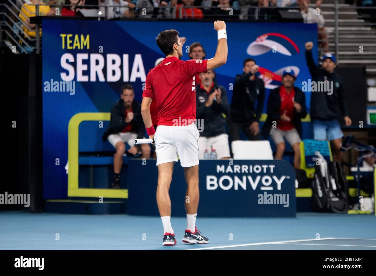 SYDNEY, AUSTRALIE - 12 JANVIER : Novak Djokovic, de Serbie, a fait monter la foule lors de la dixième journée de la finale des matchs de la coupe ATP 2020 au Ken Rosewall Arena le 12 janvier 2020 à Sydney, en Australie. Banque D'Images