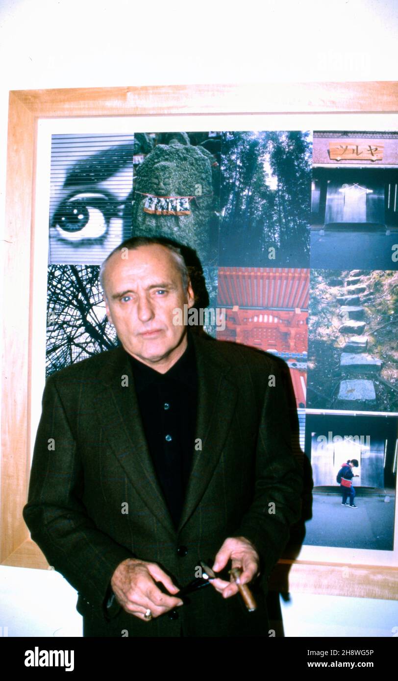 Dennis Hopper, acteurs et actrices amerikanischer als Künstler und régisseur, à Düsseldorf, Deutschland 1998. Acteur et réalisateur Dennis Hopper en tant qu'artiste à Duesseldorf, Allemagne 1998. Banque D'Images