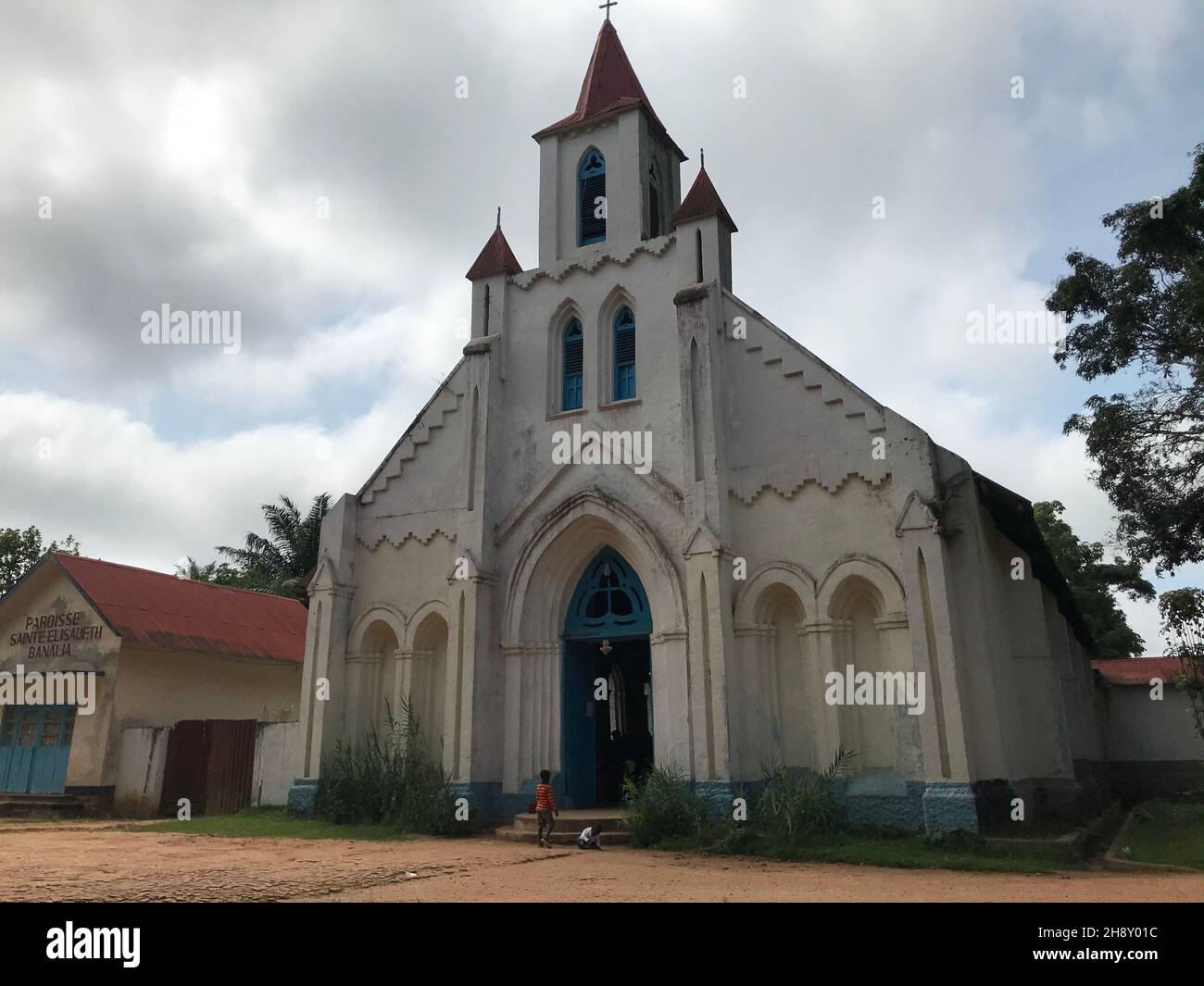 Les églises de l'époque coloniale se trouvent toujours en RDC.Ici, à ...